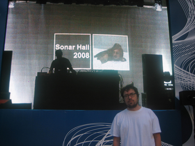 Sonar08James HymanSonarTVscreenbackdrop.jpg